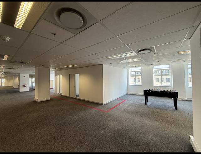 1,287M² OFFICE TO LET IN CAPE TOWN CITY CENTRE